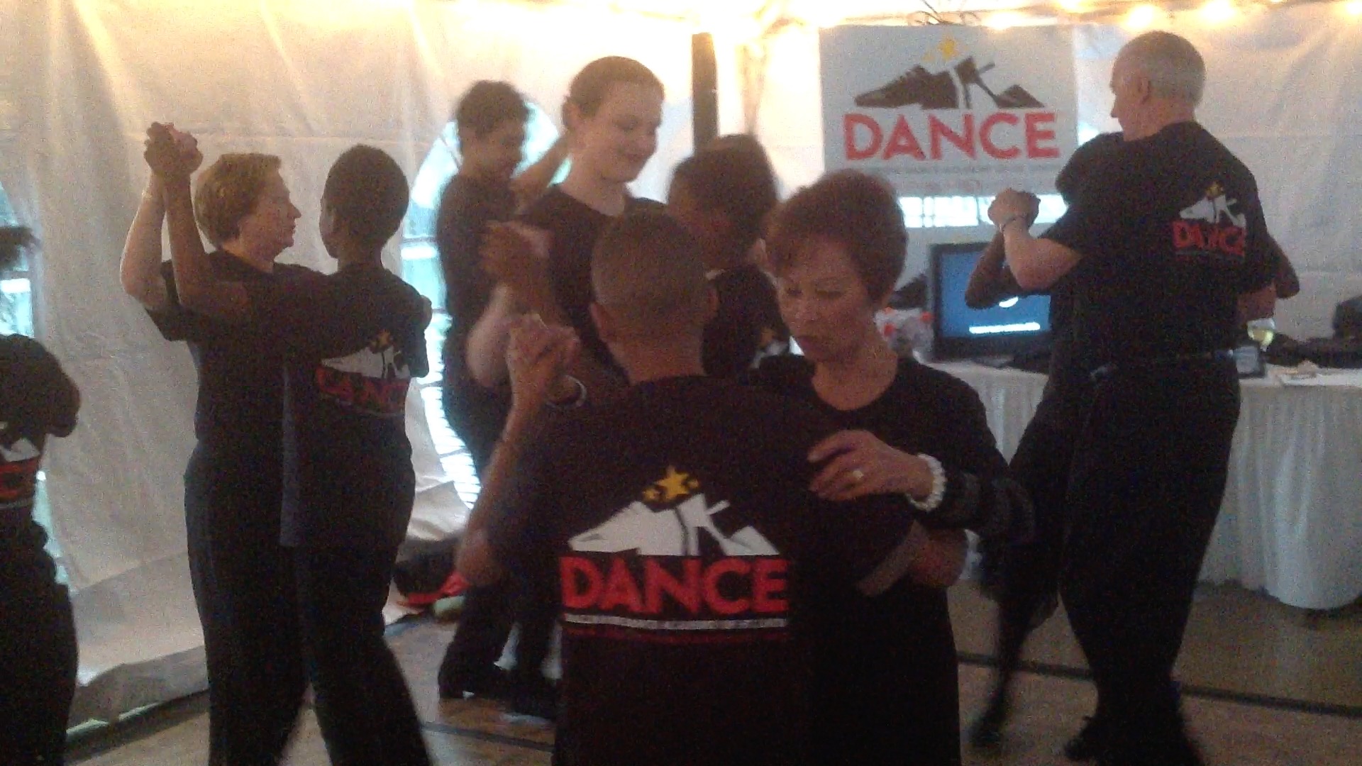 BDASL Seniors and Children dancing at Novus Arts Fair