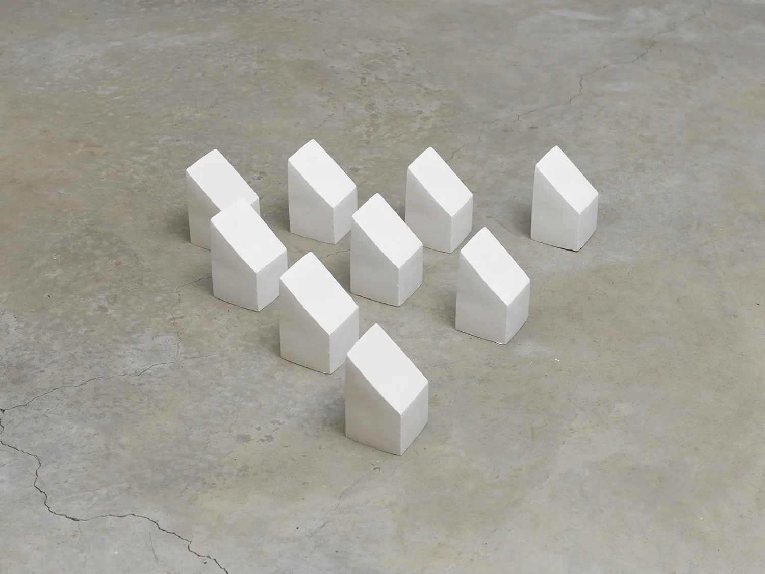 22V – PLACEMENT (JAPAN) There is no substitute for a man on the ground. 2016, plaster, dimensions variable