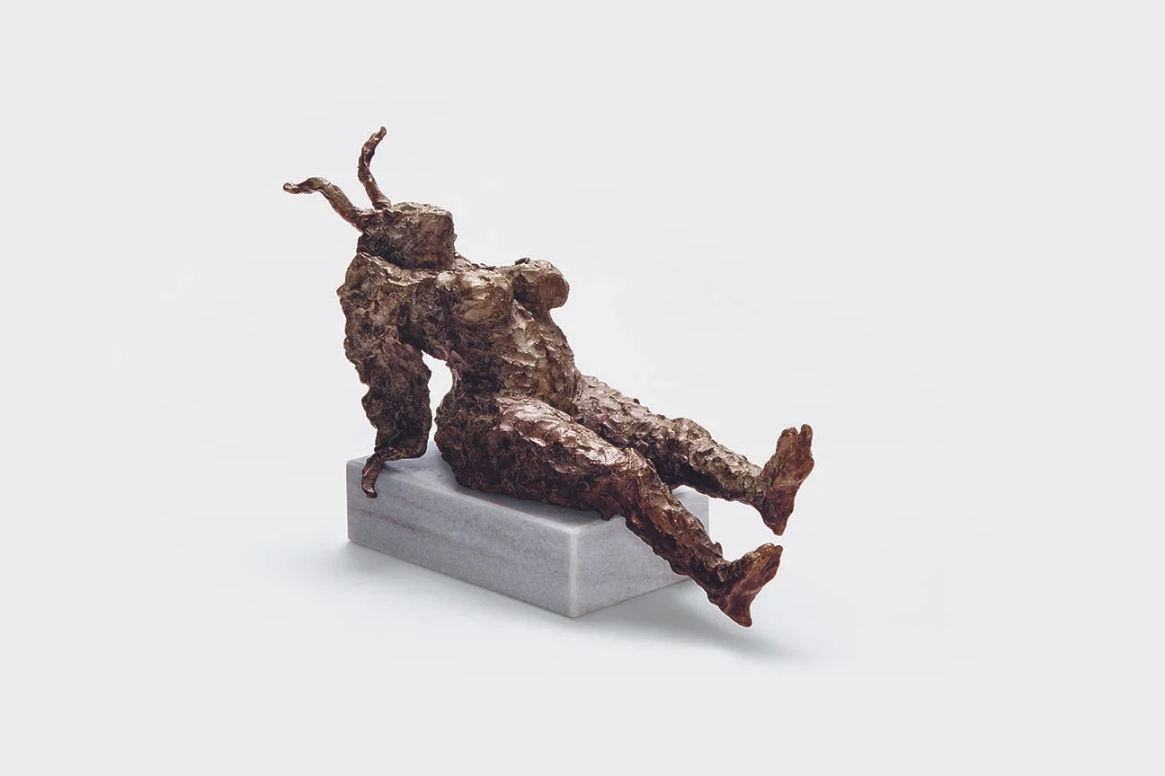 Flötz, 2001, bronze on marble, 32 × 20 × 52 cm (12.59 × 7.87 × 20.47 in) © Jonny Star, Photo: Jens Bösenberg