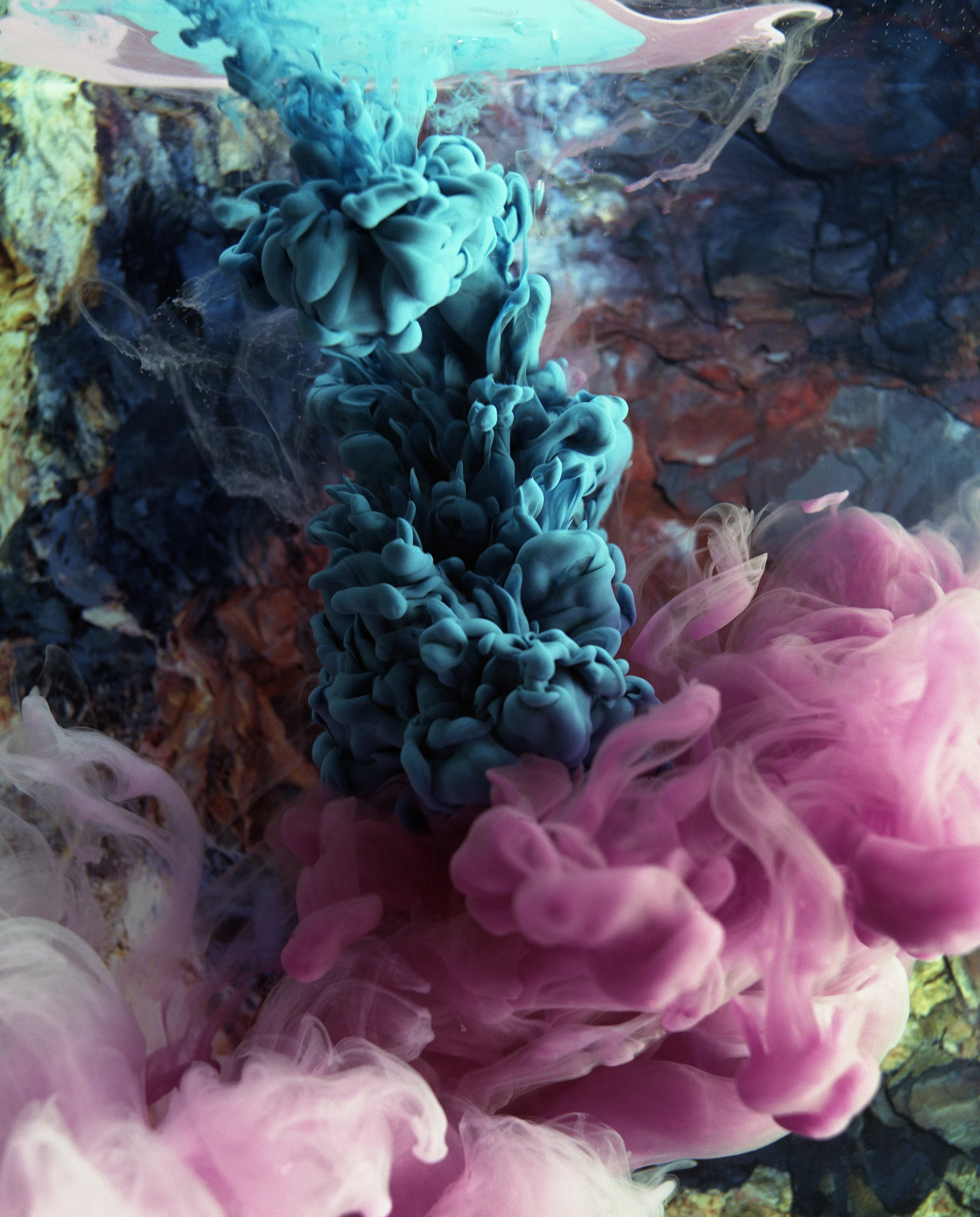 “Reminiscence of a Volcanic Eruption 1”, 2017, 129 x 105 cm, C-print, Ed: 5 + 2ap