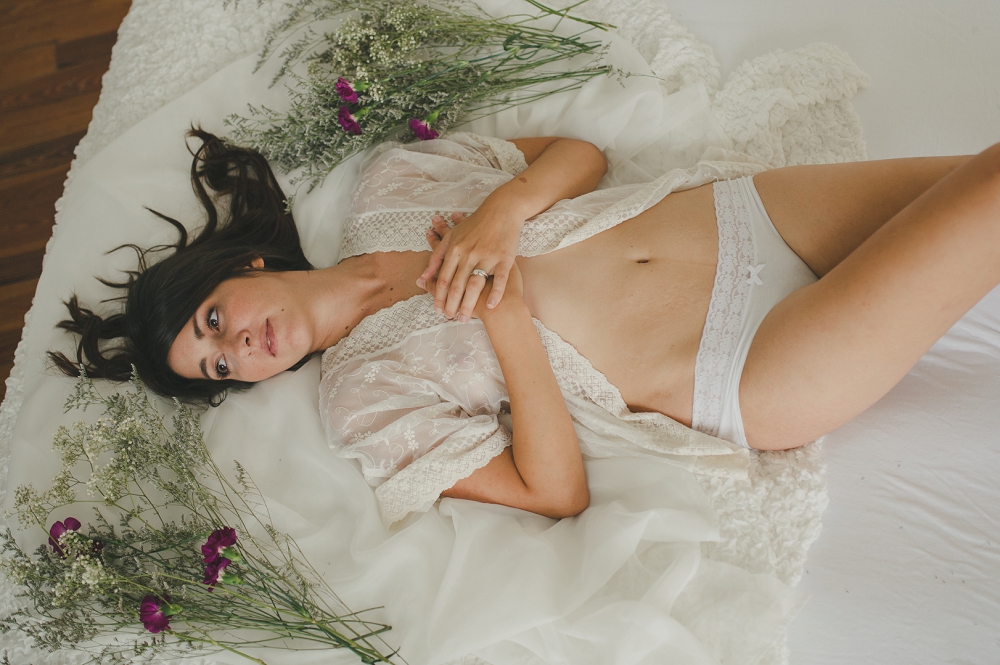 Mommy-boudoir-session-with-baby-Nichole&Liam-74_blog.jpg