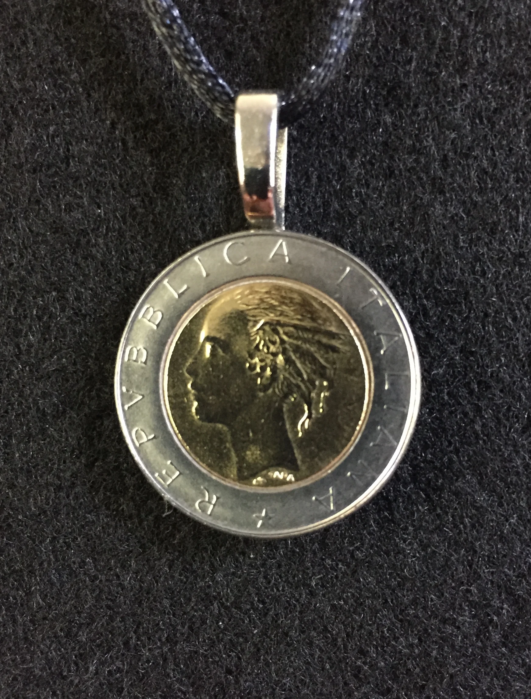 Italy 500 Lire.JPG