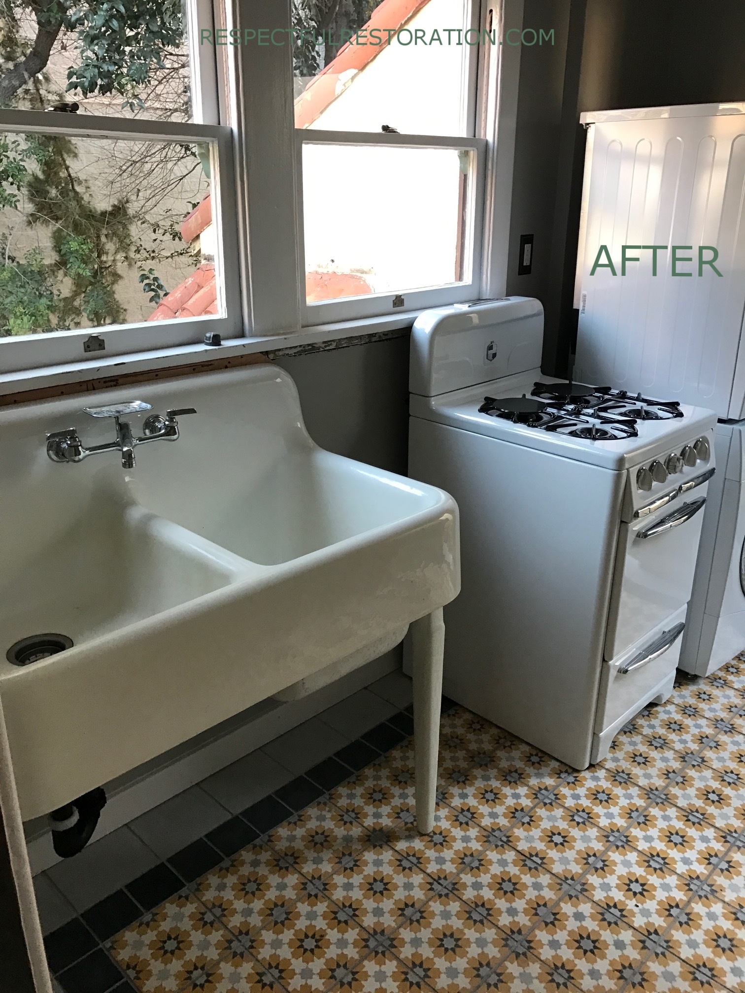 UNION KITCHEN SINK2.JPG