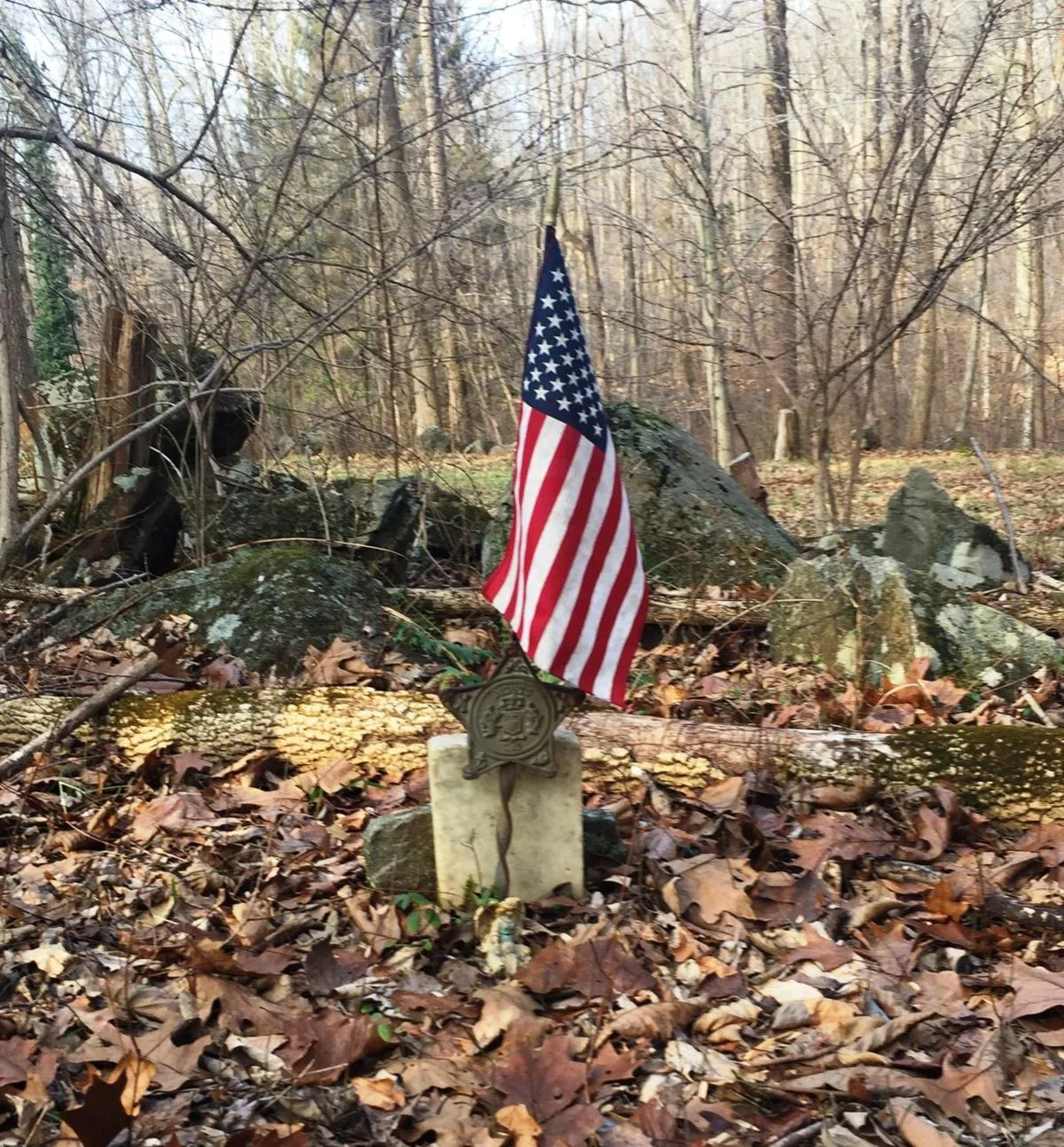 William Howe’s grave along Snyder Rd in Upper Frederick Township, Montgomery County . Photo by Michael Snyder