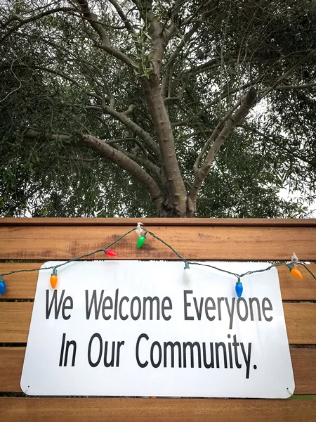 EveryoneWelcomeWeb.jpg