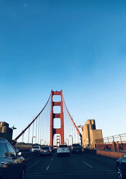 GGBridgeCrossingWeb.jpg