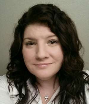 Nicole Devin, LMT