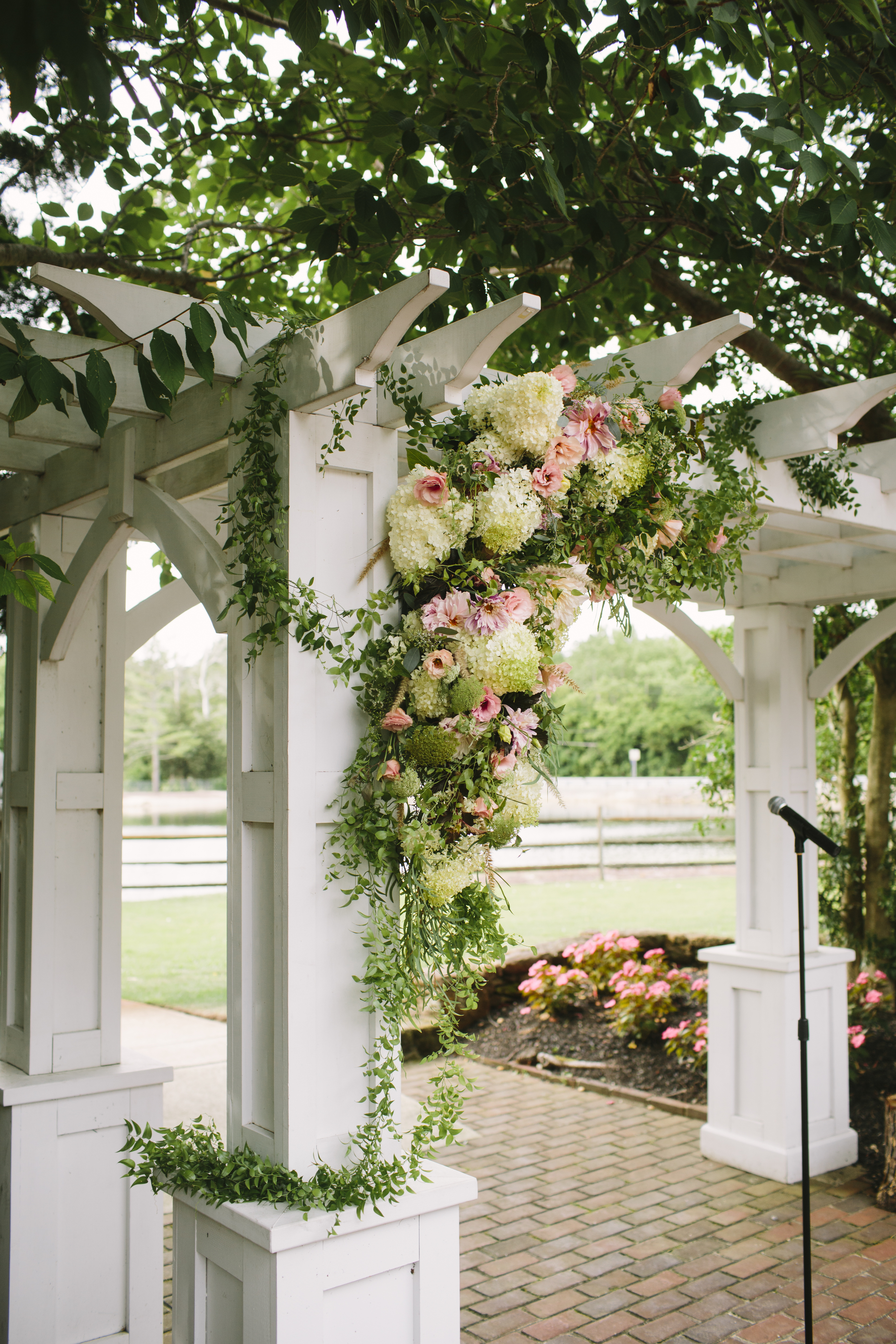 Saltwater Studios : The Historic Smithville Inn