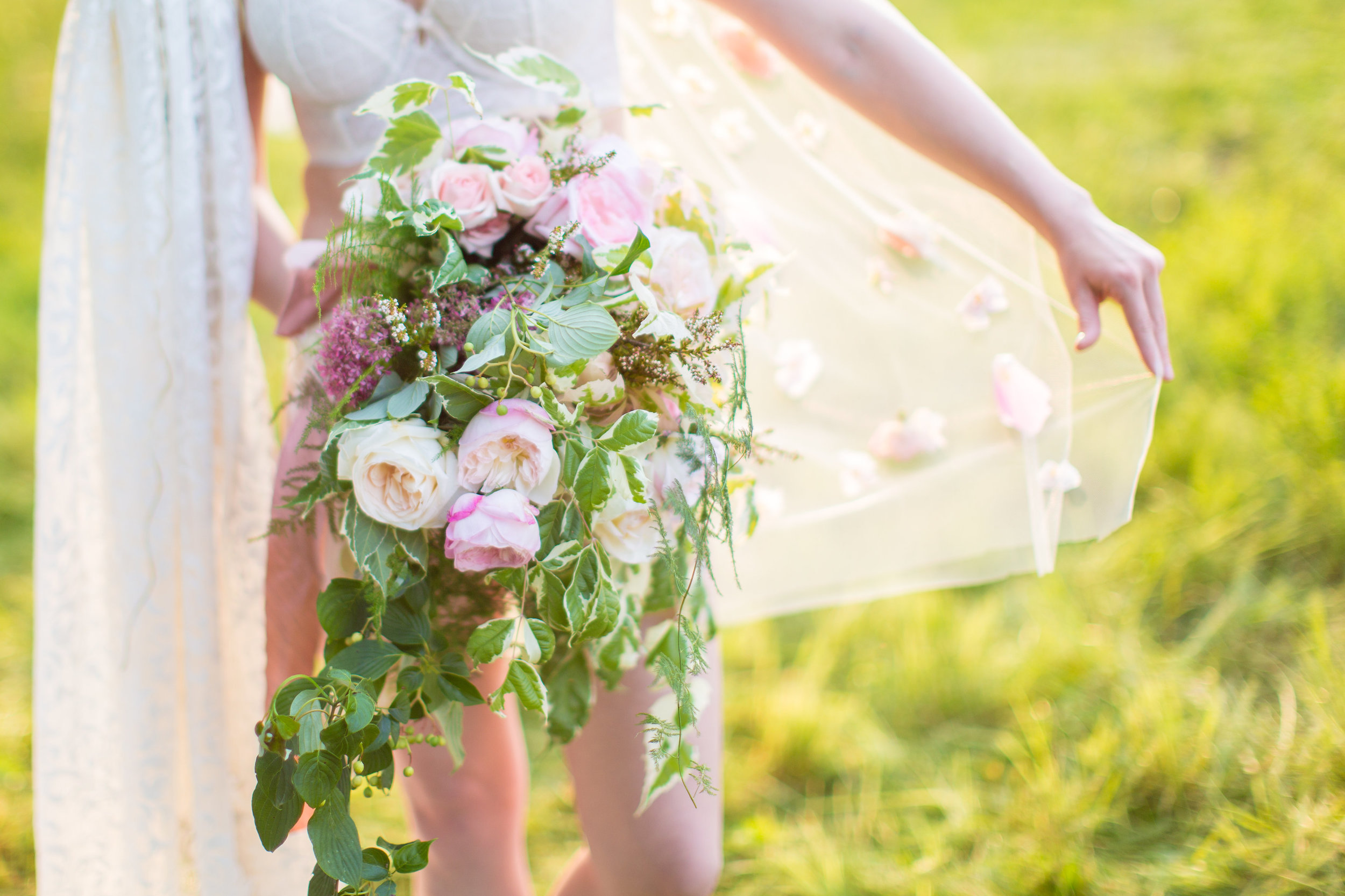 Ally-Blush-Floral-Bridal-Intimate-Portraiture-Boudoir-0046.jpg