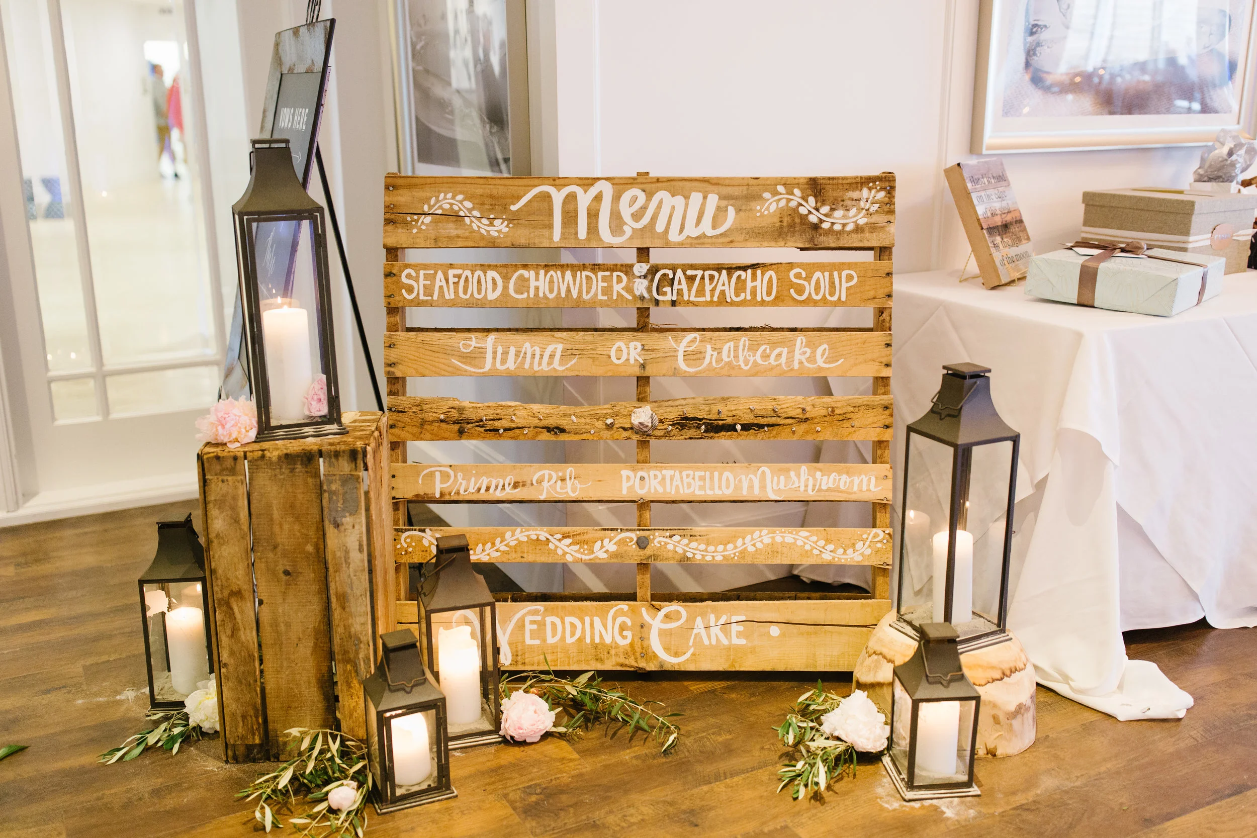 wooden pallet menu sign with lantern decor