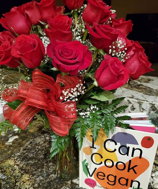 Valentines came early. 🥰 Came home to a very thoughtful gift. I'm a very lucky lady. Looking forward to delicious and healthy meals! 
#healthyfood #healthyeating #wholefoodplantbased #wholesome #valentines #happy