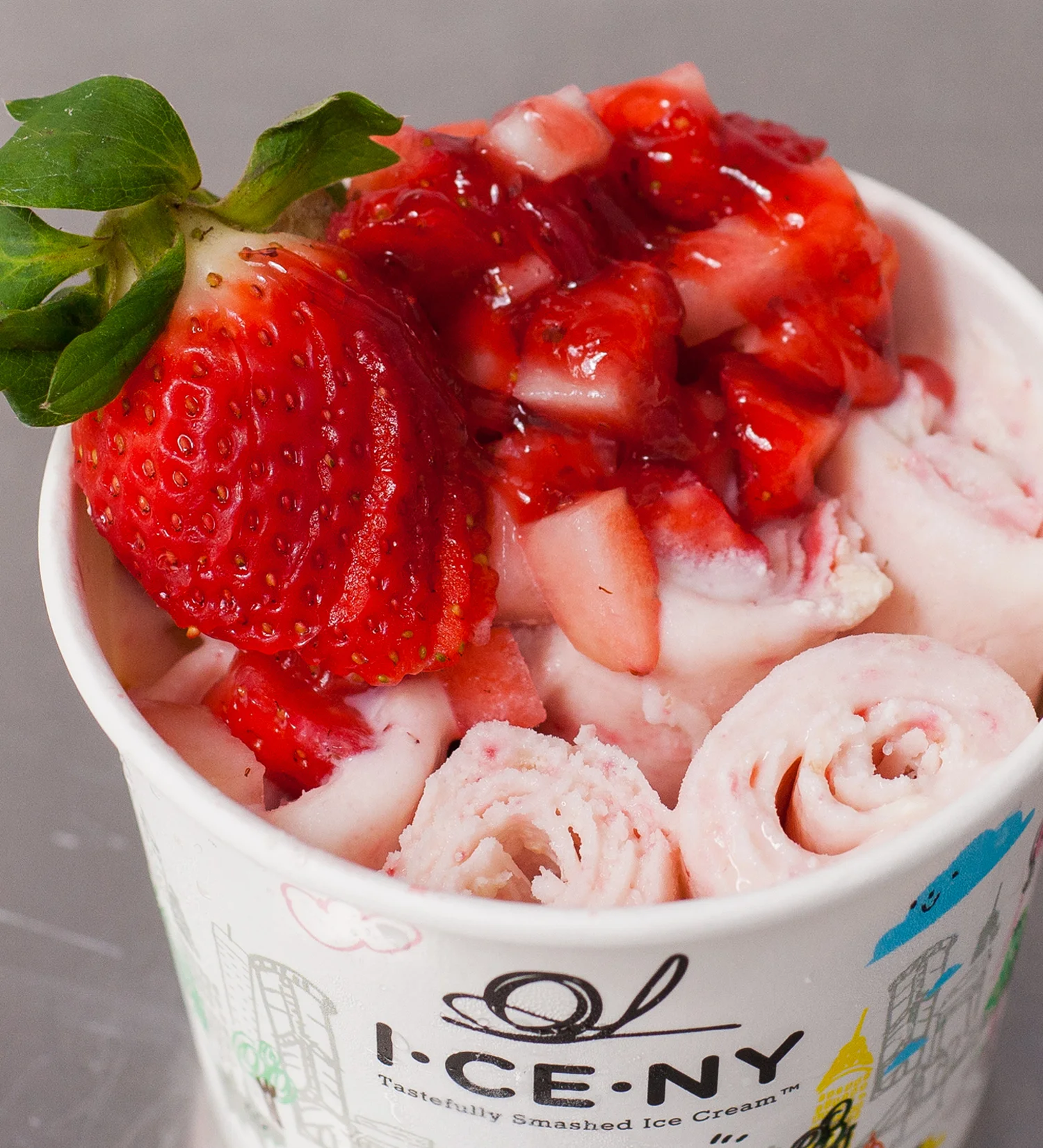 Strawberry Cheese-CE cake