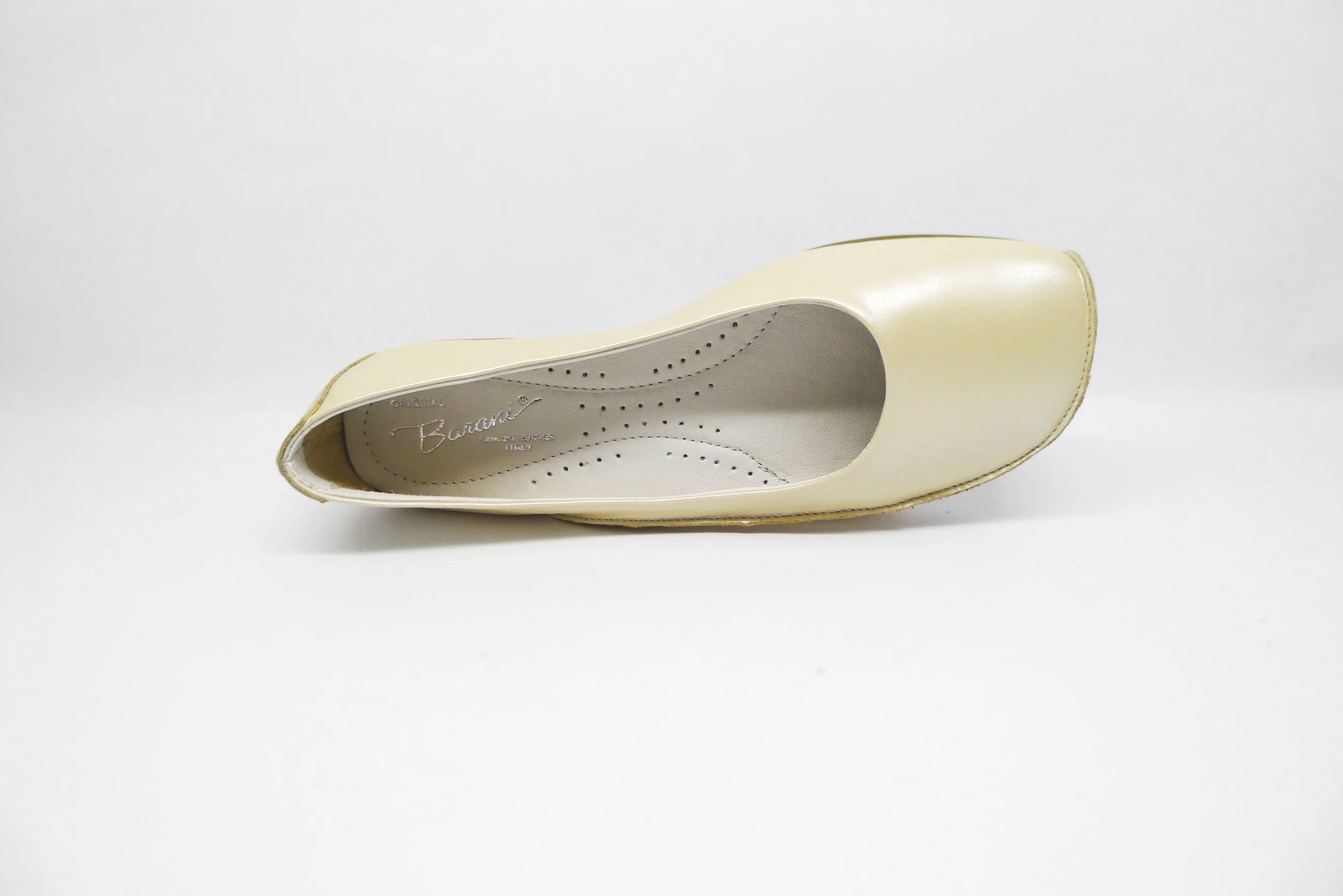 845-6-Nude-3.jpg