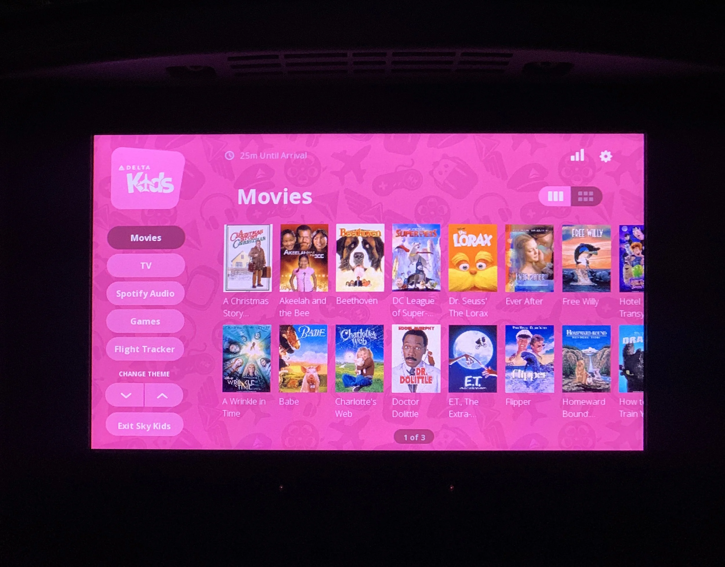 seatback screen delta kids_pink.jpg