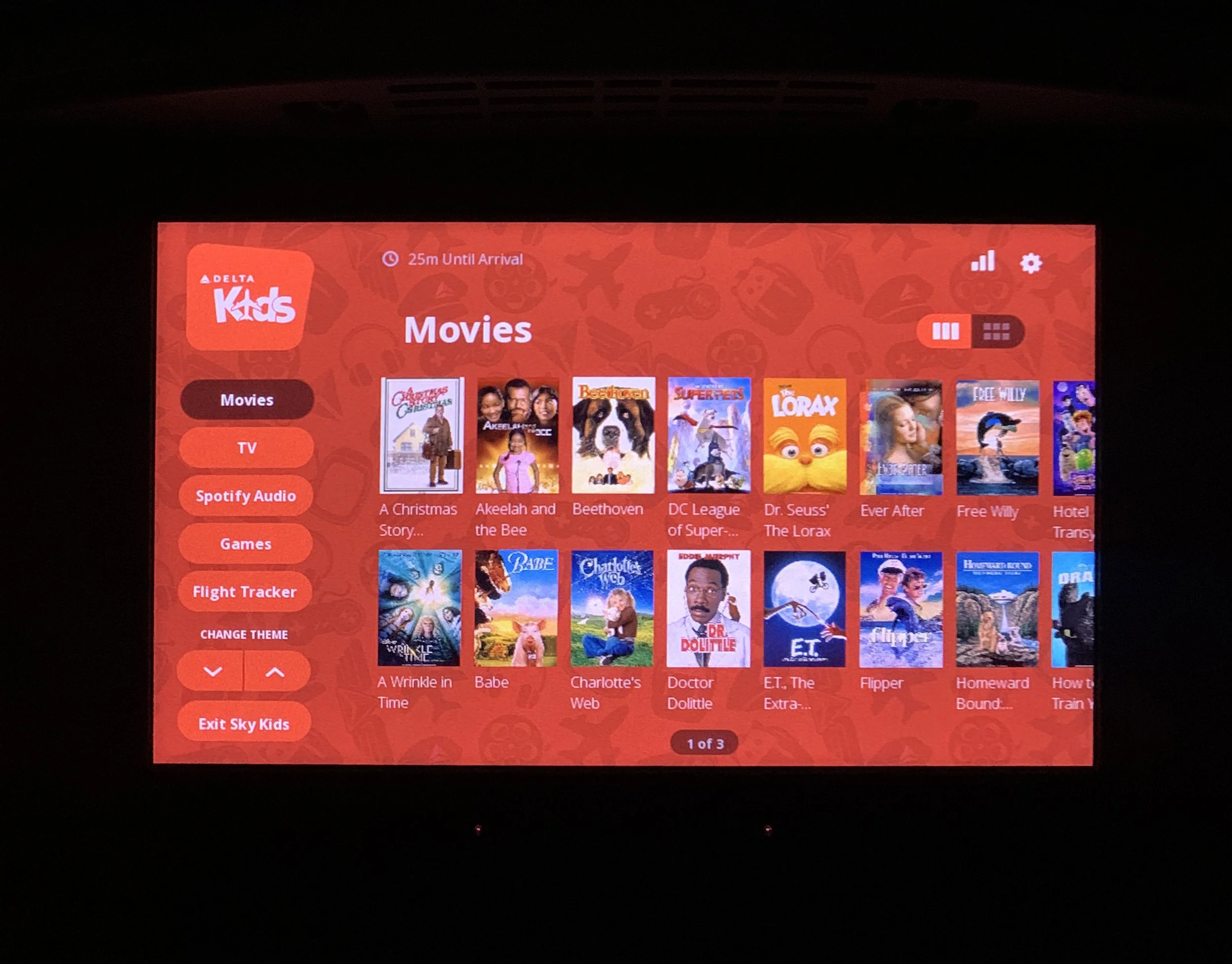 seatback screen delta kids_red.jpg