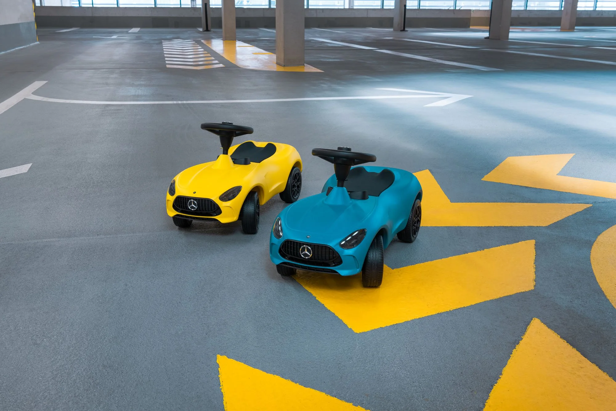 mb_amg_bobby_cars_19.jpg