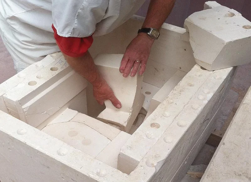 Moulding.