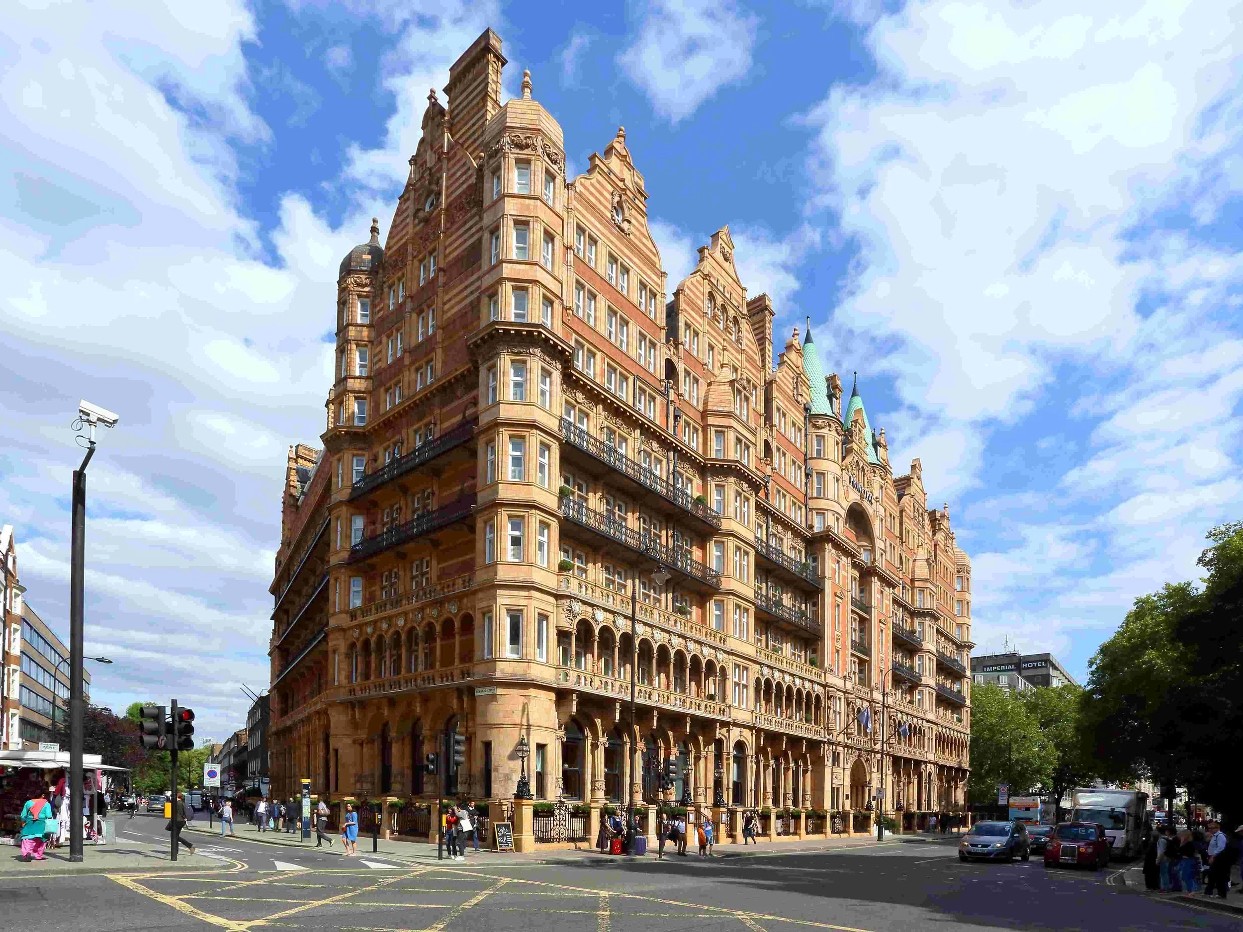 Russell Hotel 4.jpg