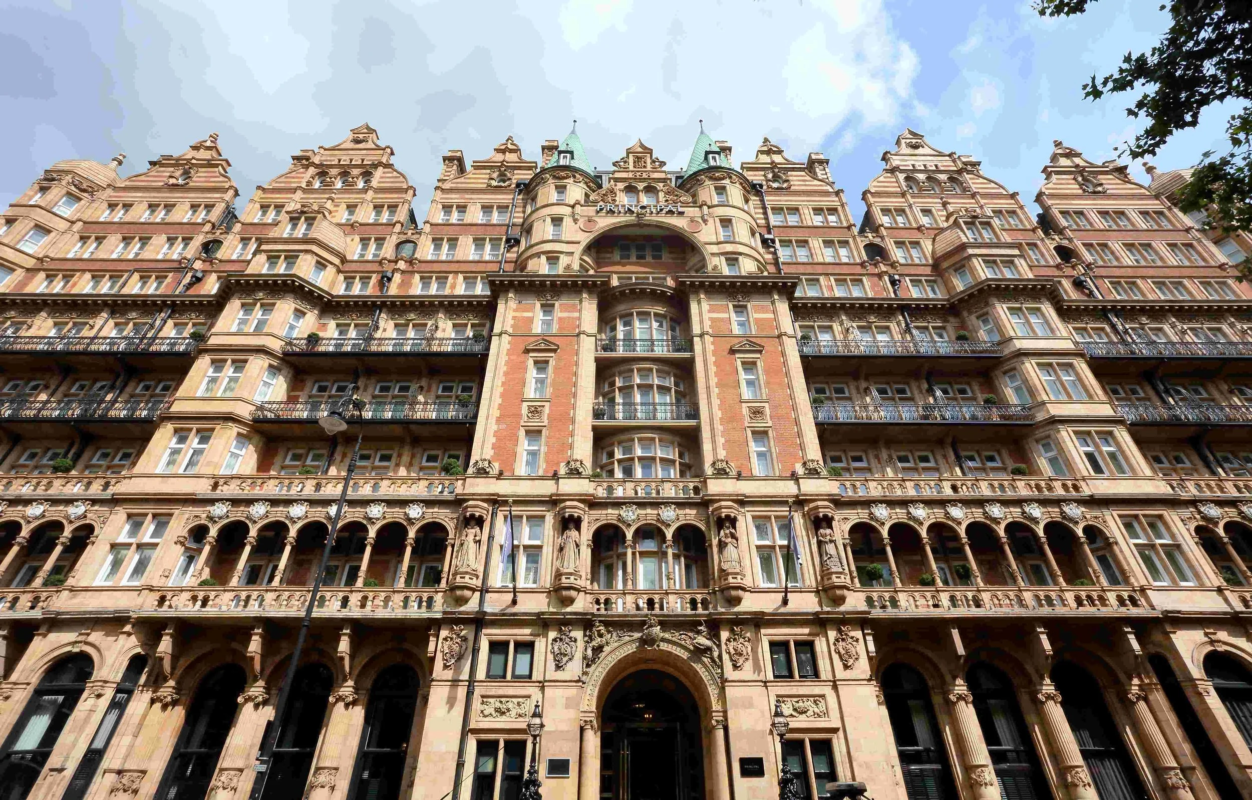 Russell Hotel 7.jpg