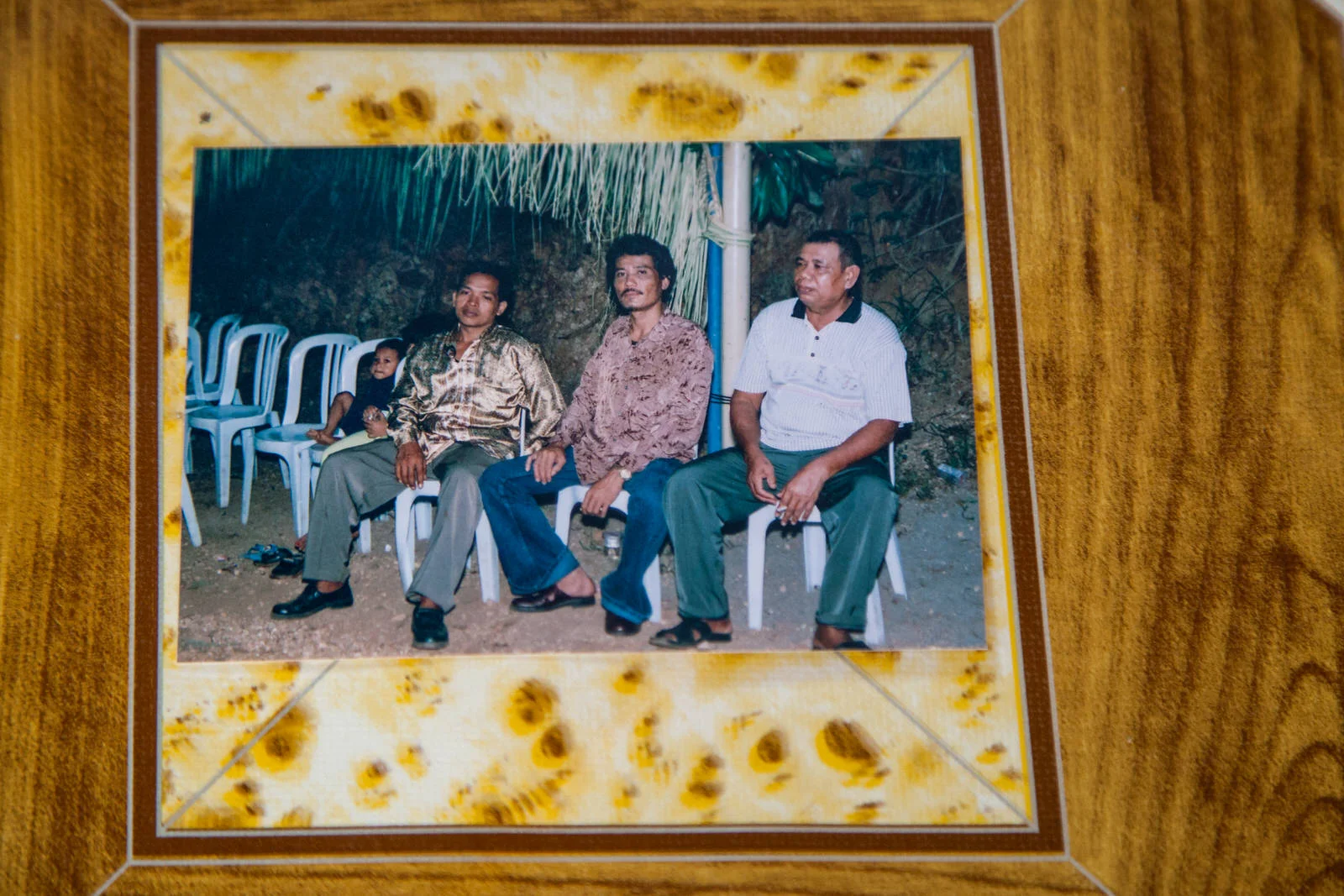 A photo of Pak Jhon at a family function before making full recovery.