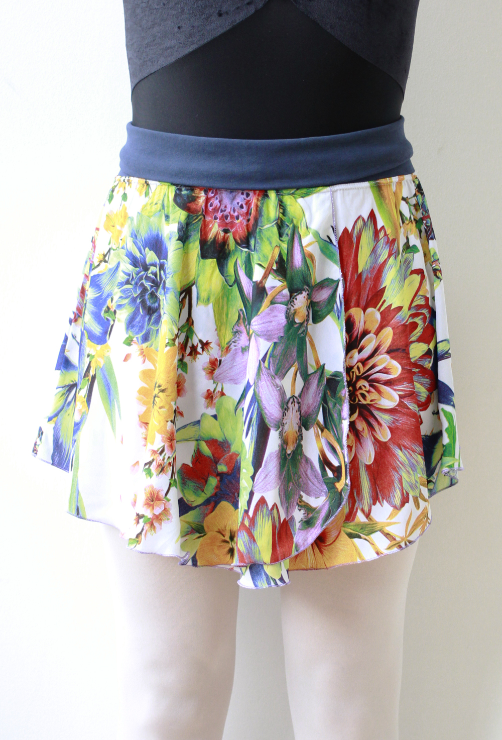 tropical_floral_mid_front.jpg