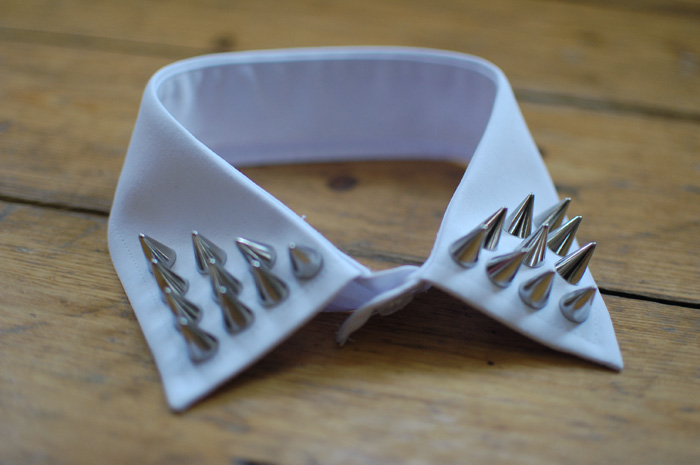 Studded collar