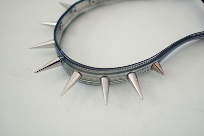 Studded hairband