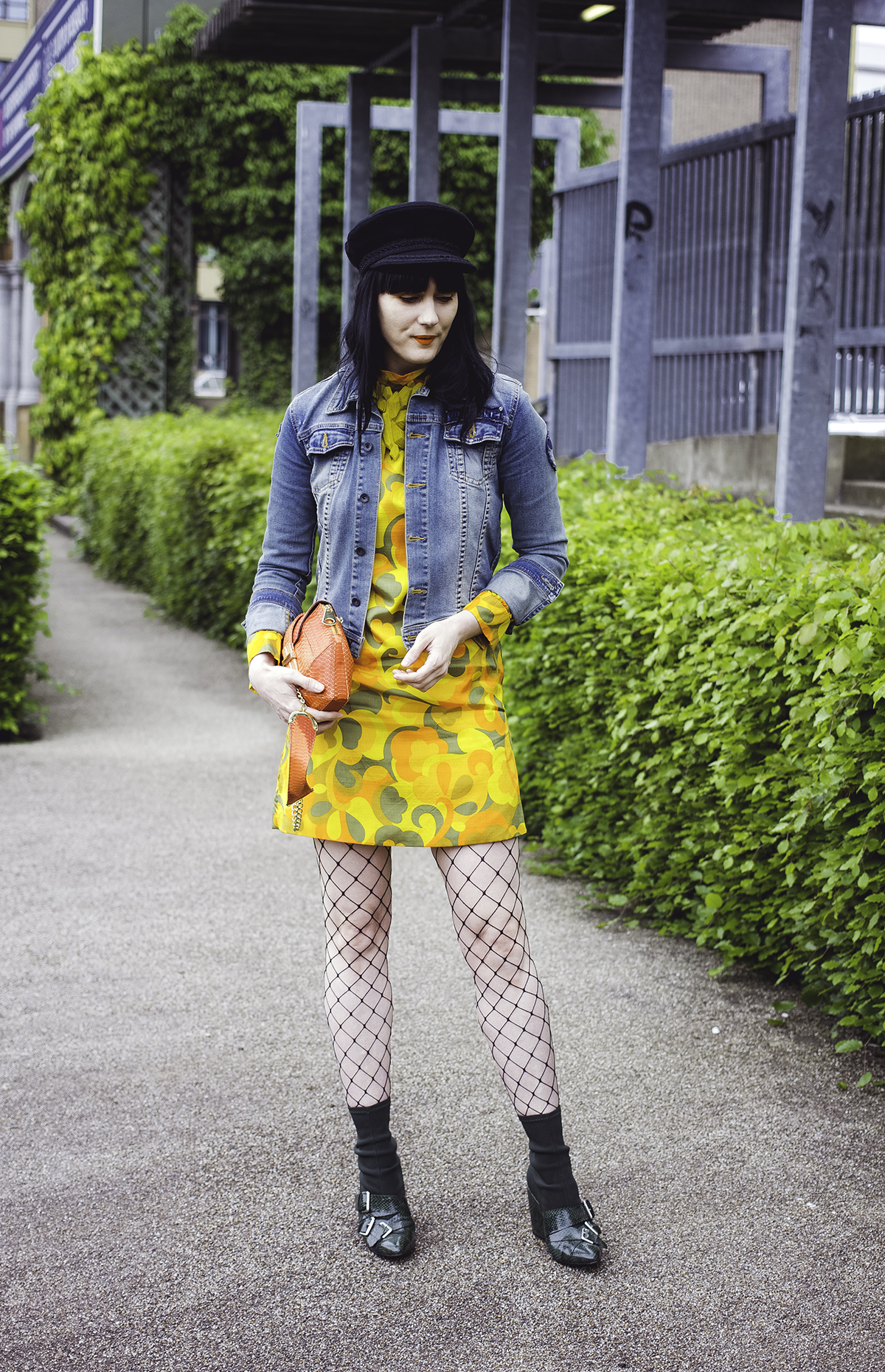 yellowdress-1.jpg