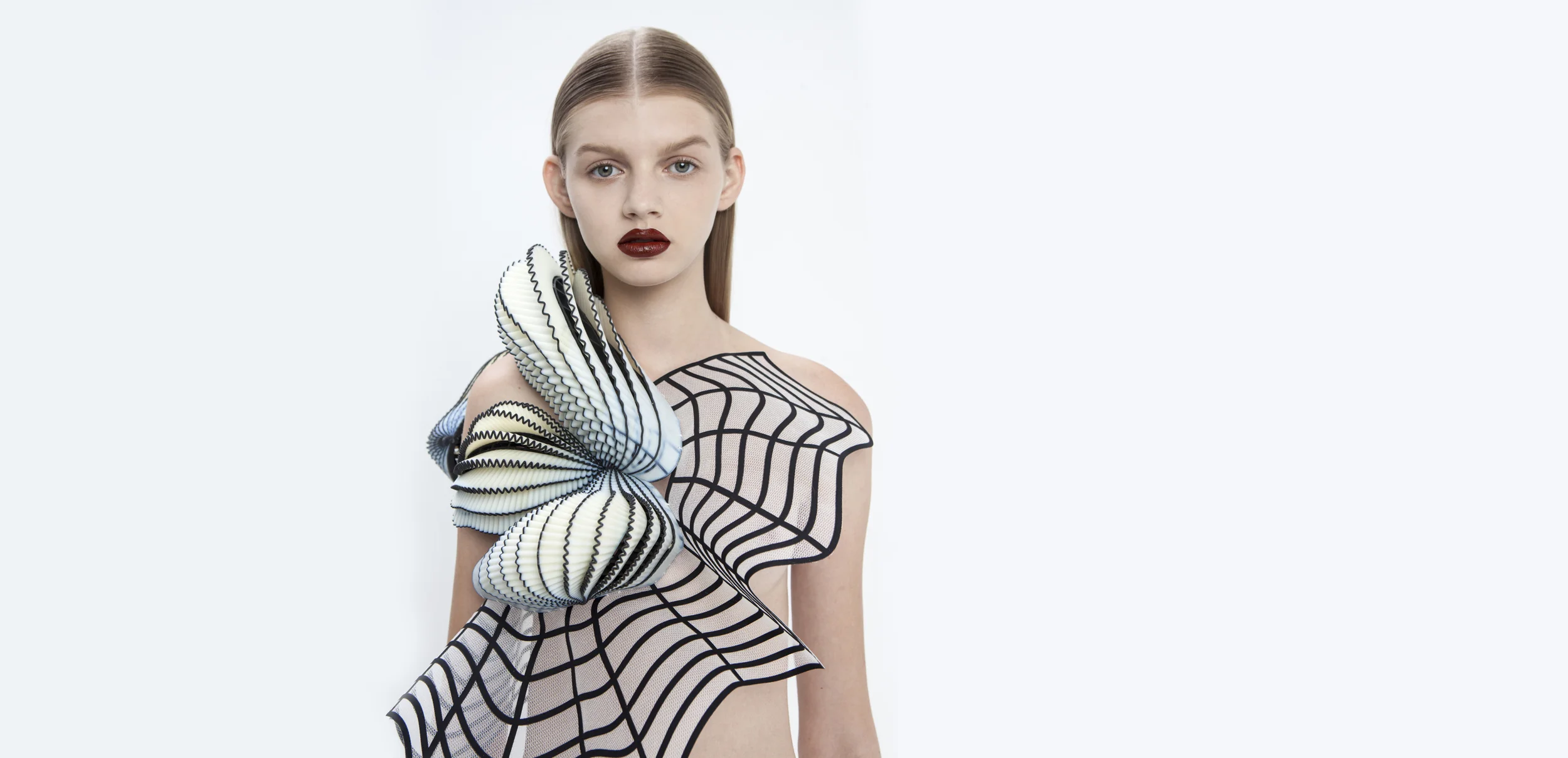 noa+raviv+graduate+collection10cover.jpg