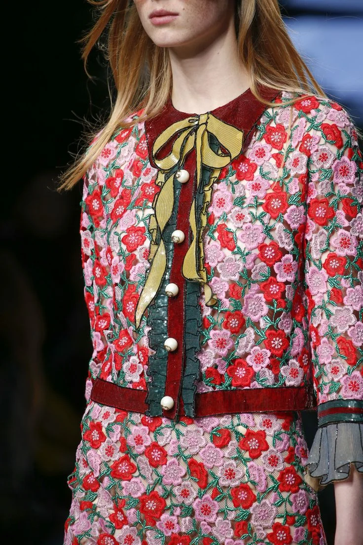 c4ecec4c2e0333add982d8224fad4dbb--milan-fashion-weeks-fashion-.jpg