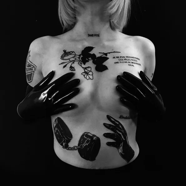 johnnygloom-5.jpg