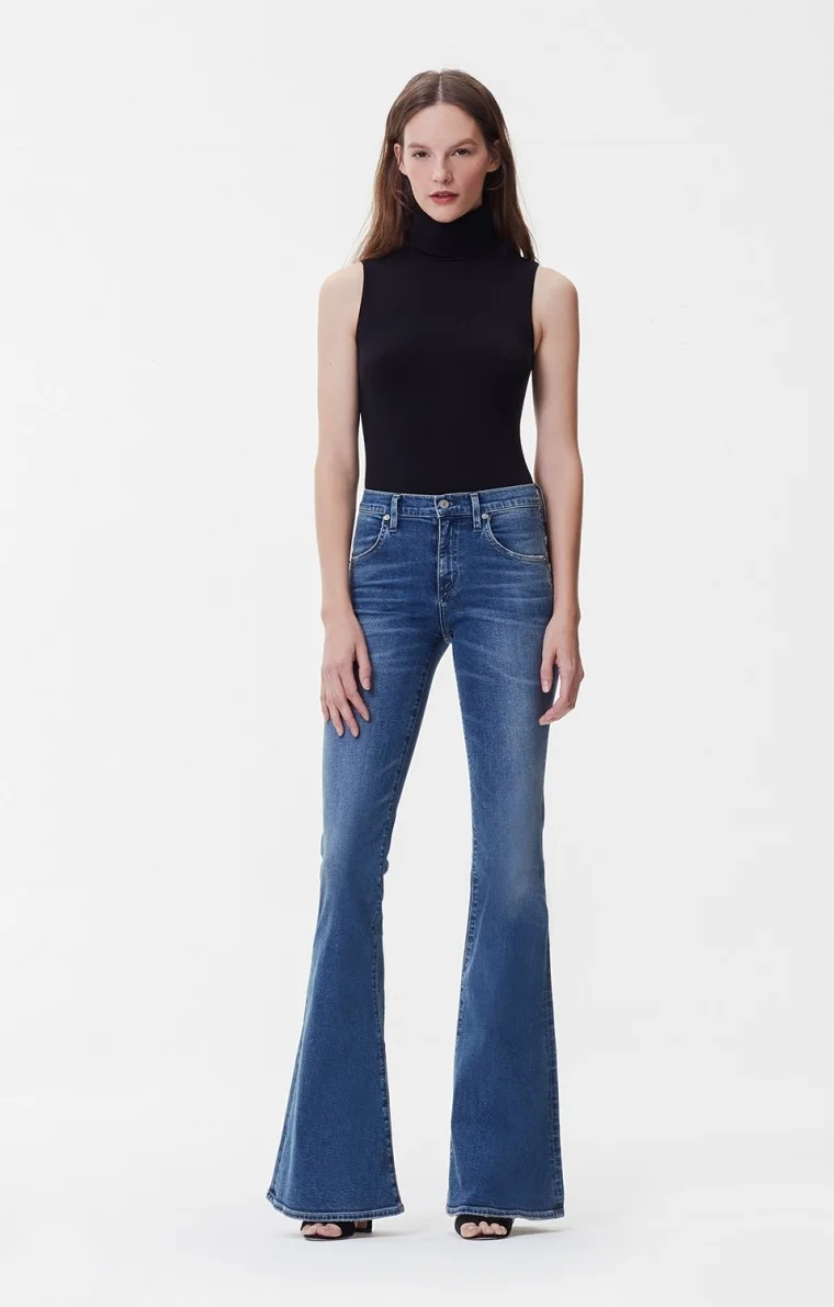 chloe-flare_orbit_1.jpg