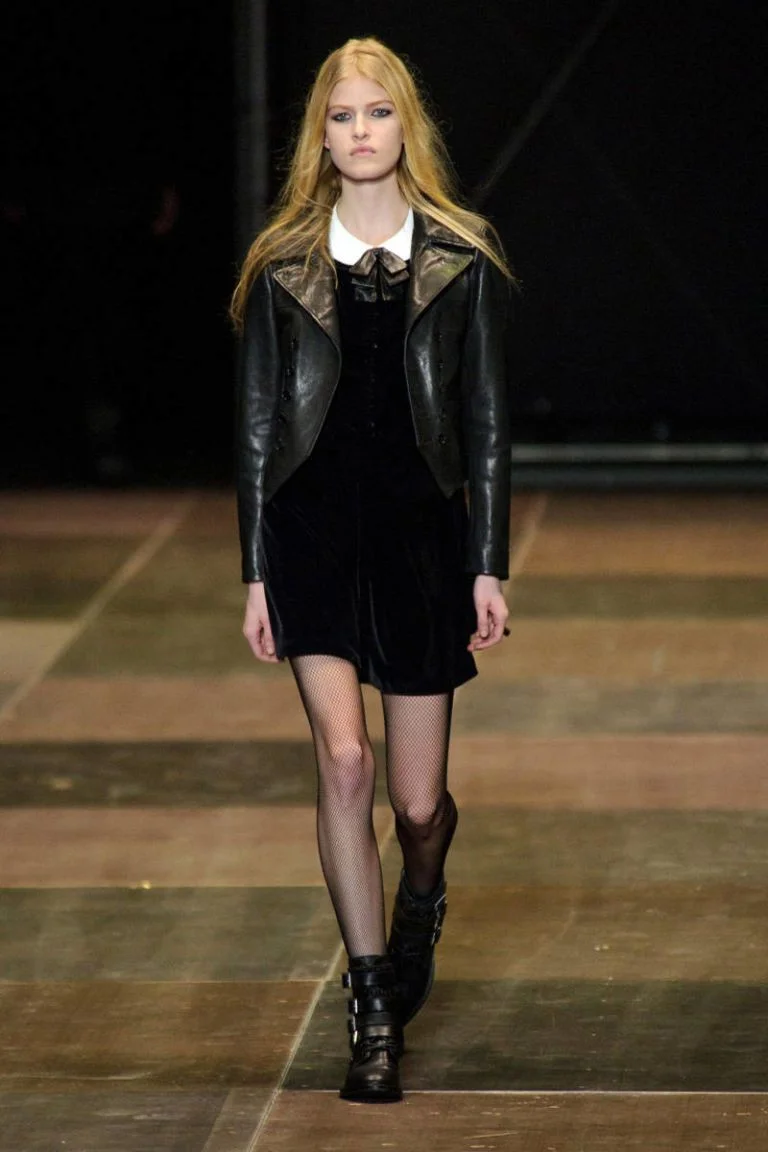 54acdb4ad814f_-_elle-saint-laurent-fall-2013-rtw-10-de-xln.jpg
