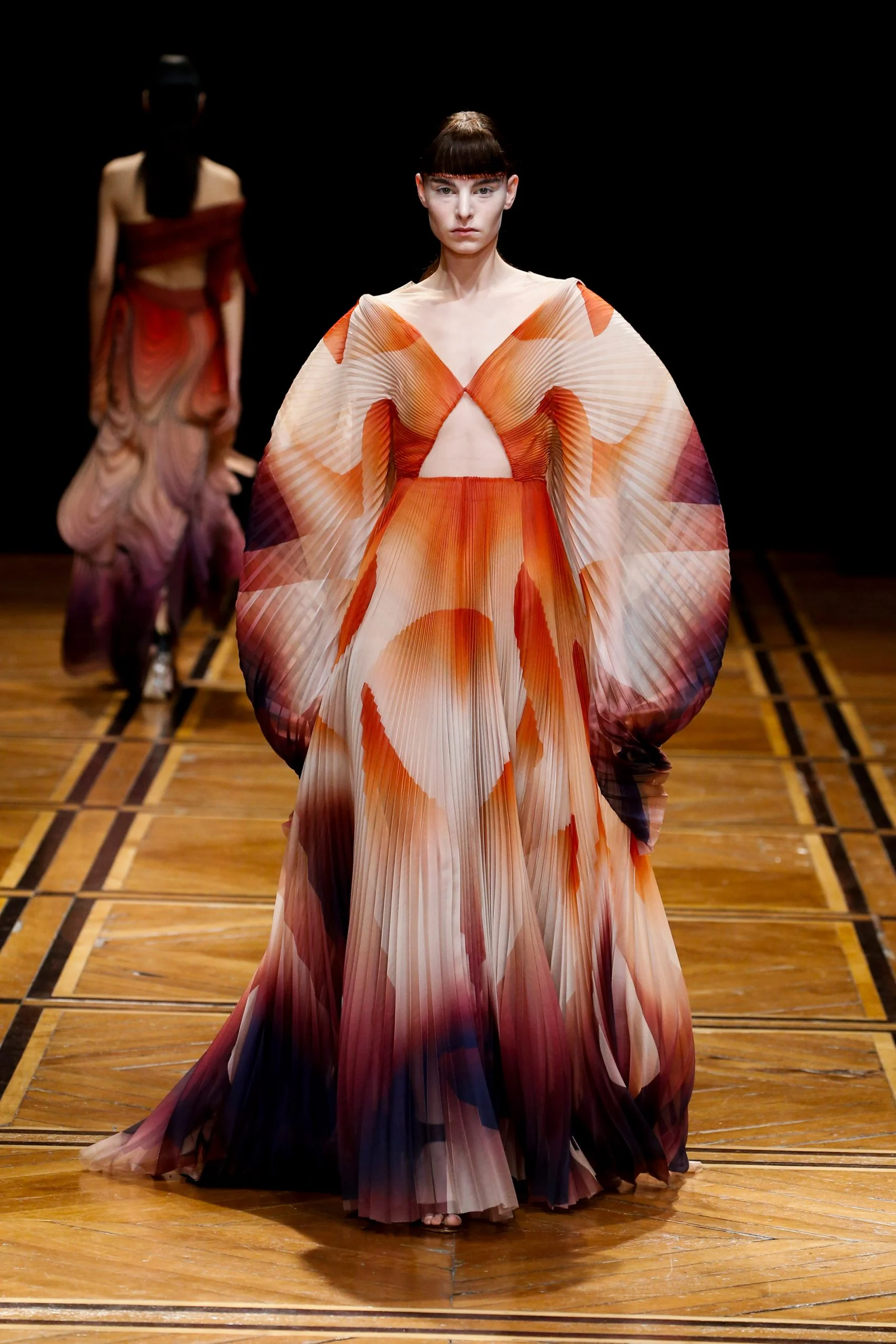 iris-van-herpen-couture-fashion-design_dezeen_2364_col_32-1704x2556.jpg