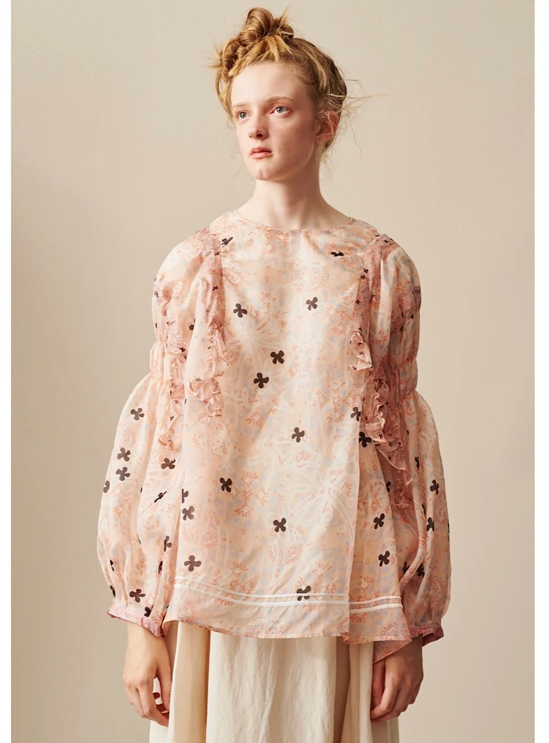 21590-young-british-designers-romance-top-with-ruffles-and-strings-by-renli-su_raw.jpg