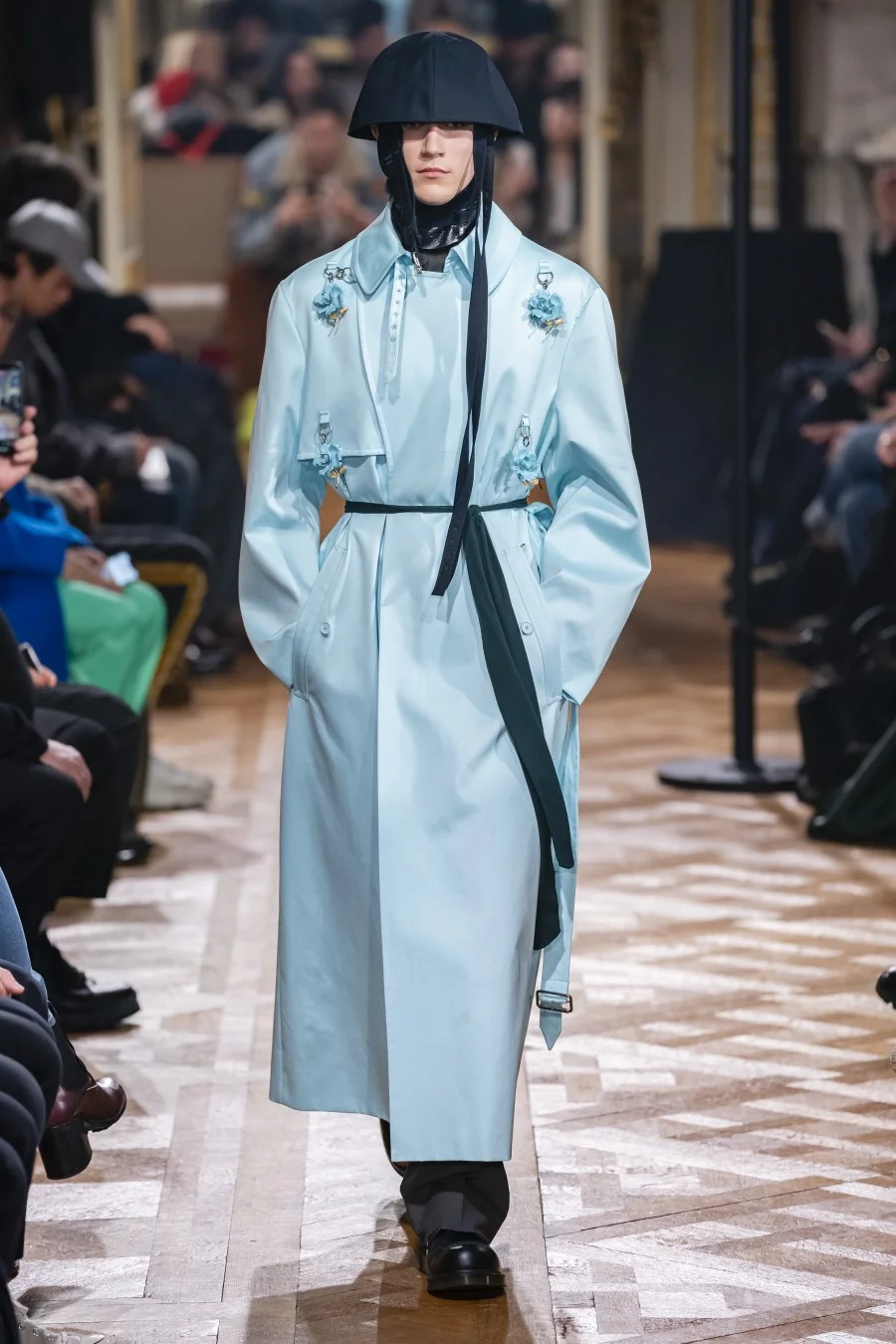 Raf-Simons-Automne-Hiver-2019-–-Paris-Fashion-Week-47.jpg