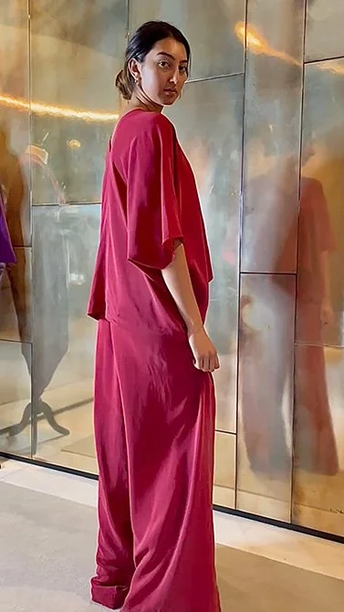 EPOK-ECOMMERCE-SARONG-SET-KAFTAN-TSHIRT-SILK-FIRE-RED-SIDE (Copy)