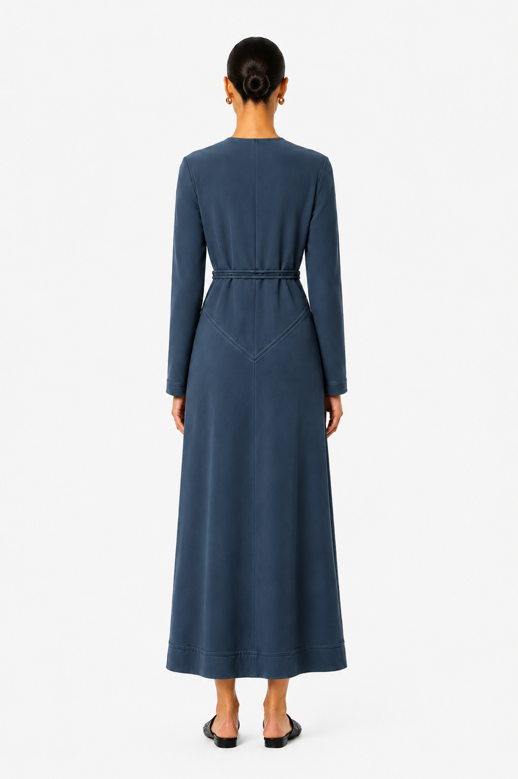 epok-berlin-dress-ocean-storm-blue-model-back (2).png