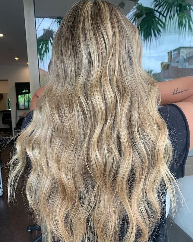 I mean...let the hair speak for itself🔥😍😍 by our new stylist @maddie_thphair
.
Before &amp; After on this goddess @jalenloyecappelletti 😍 this shows how different lighting can change your picture 🤭 @thphair @revlonprofessionalaustralia @sachajua