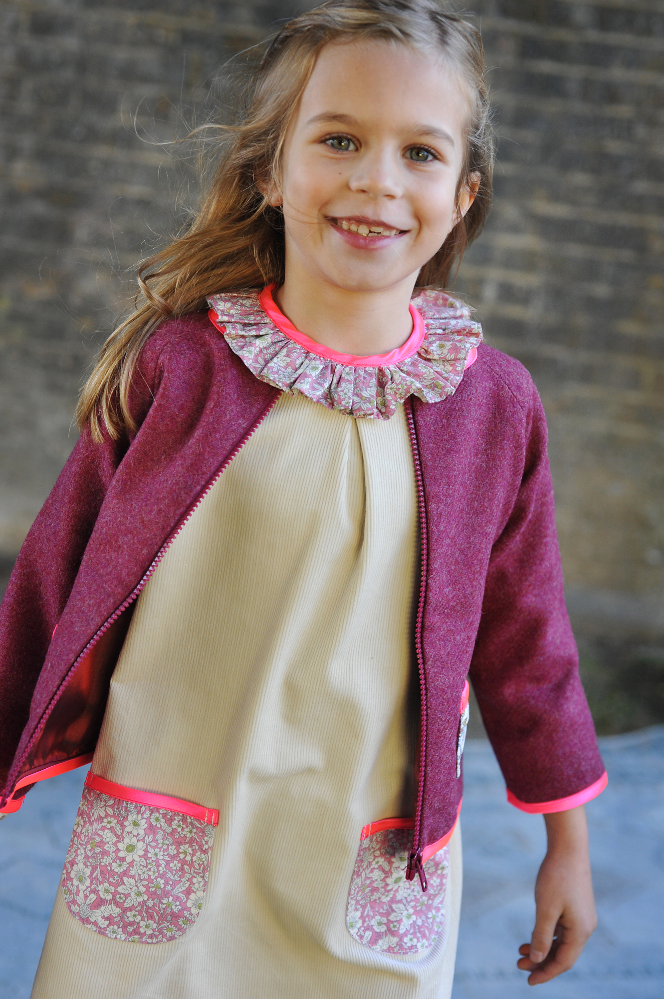 Woollen Jacket - Cherry