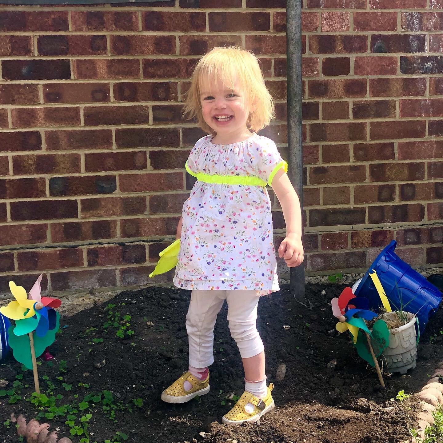 Summer is certainly here and what better to do than muck about with a spot of gardening in her favourite dress! Spot the matching spade ☀️
We&rsquo;re going to be at the Parson&rsquo;s Green Summer Fair this Saturday from 11-17.30. Come and say hello