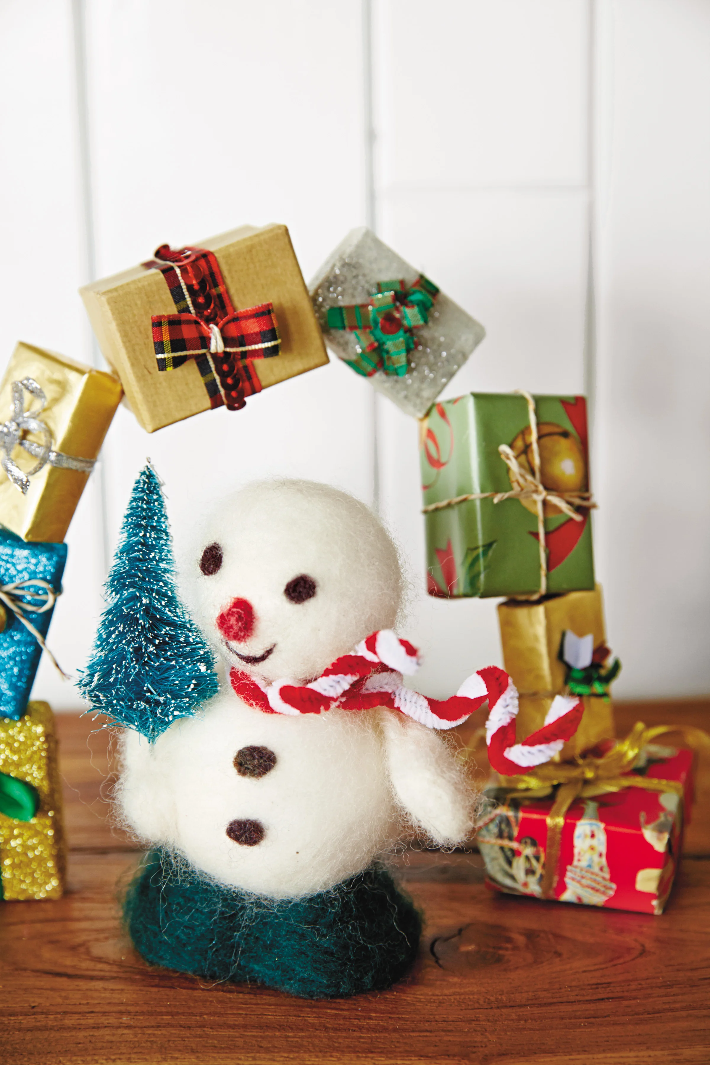 HandcraftedChristmas_p022.jpg