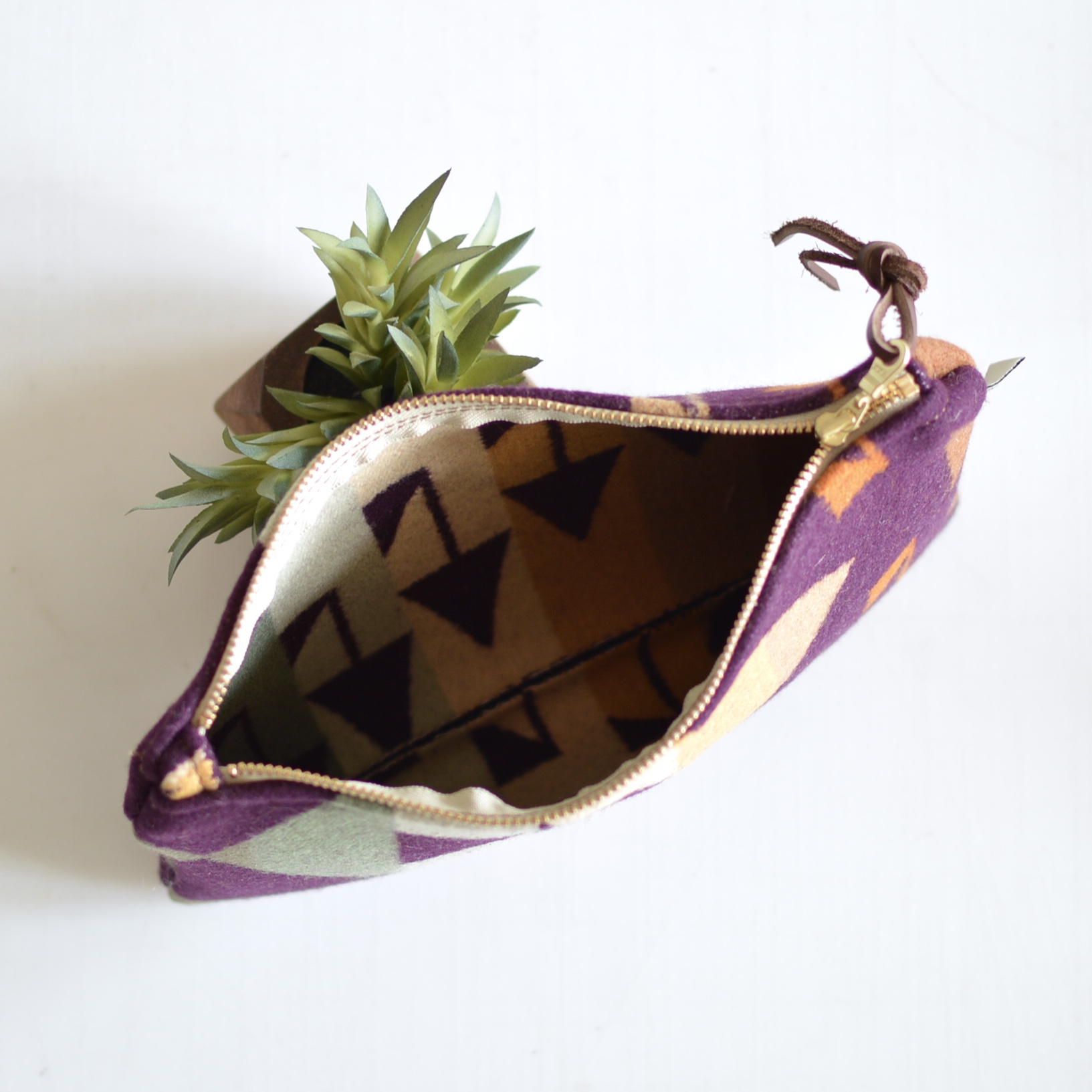 Western Bound Goods Clutch