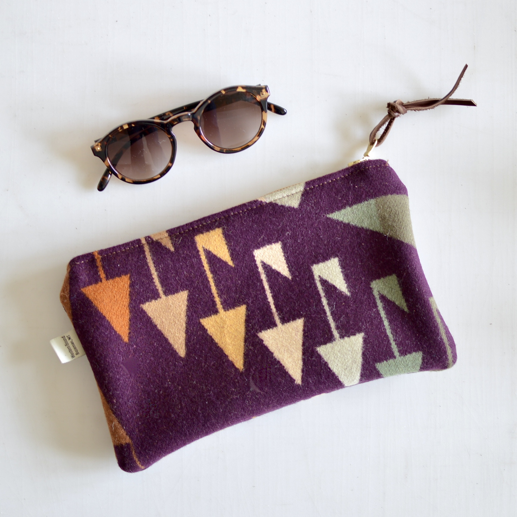 Western Bound Goods Clutch