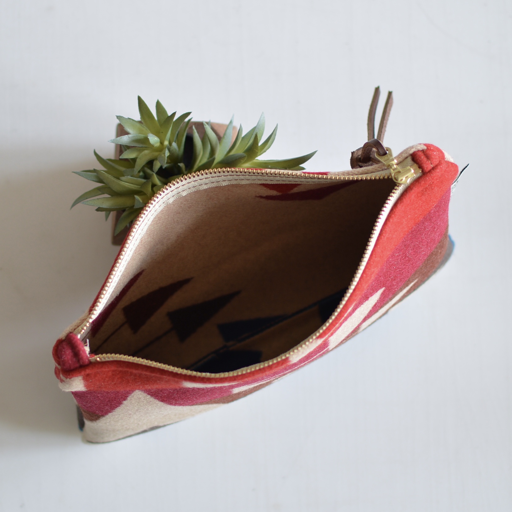 Western Bound Goods Clutch