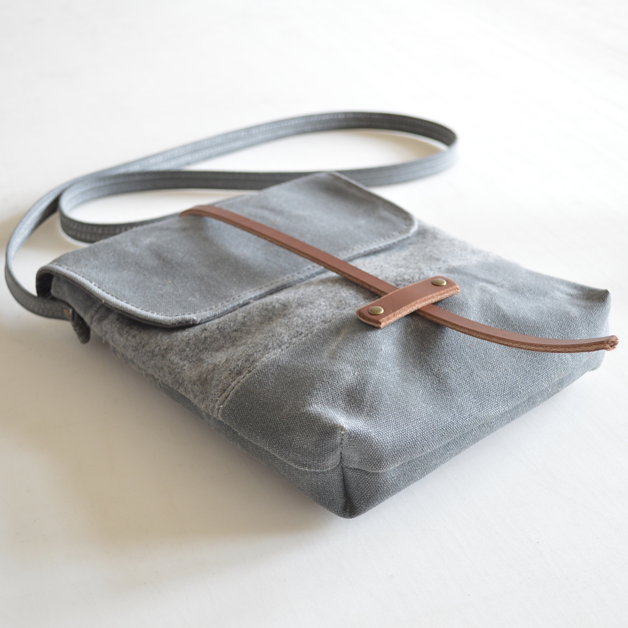 Western Bound Goods Waxed Canvas Purse