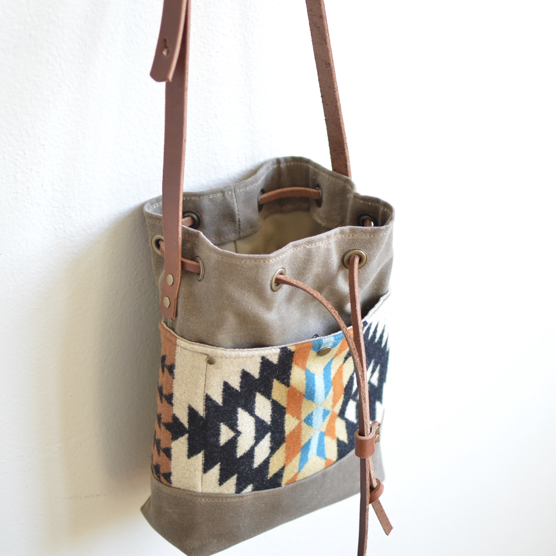 Western Bound Goods Bucket Bag