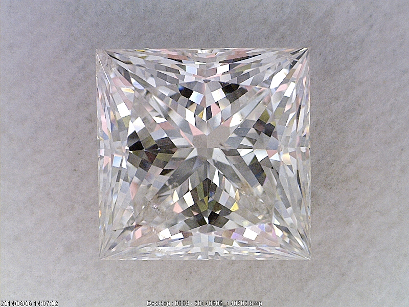 2 Carat Princess cut diamond
