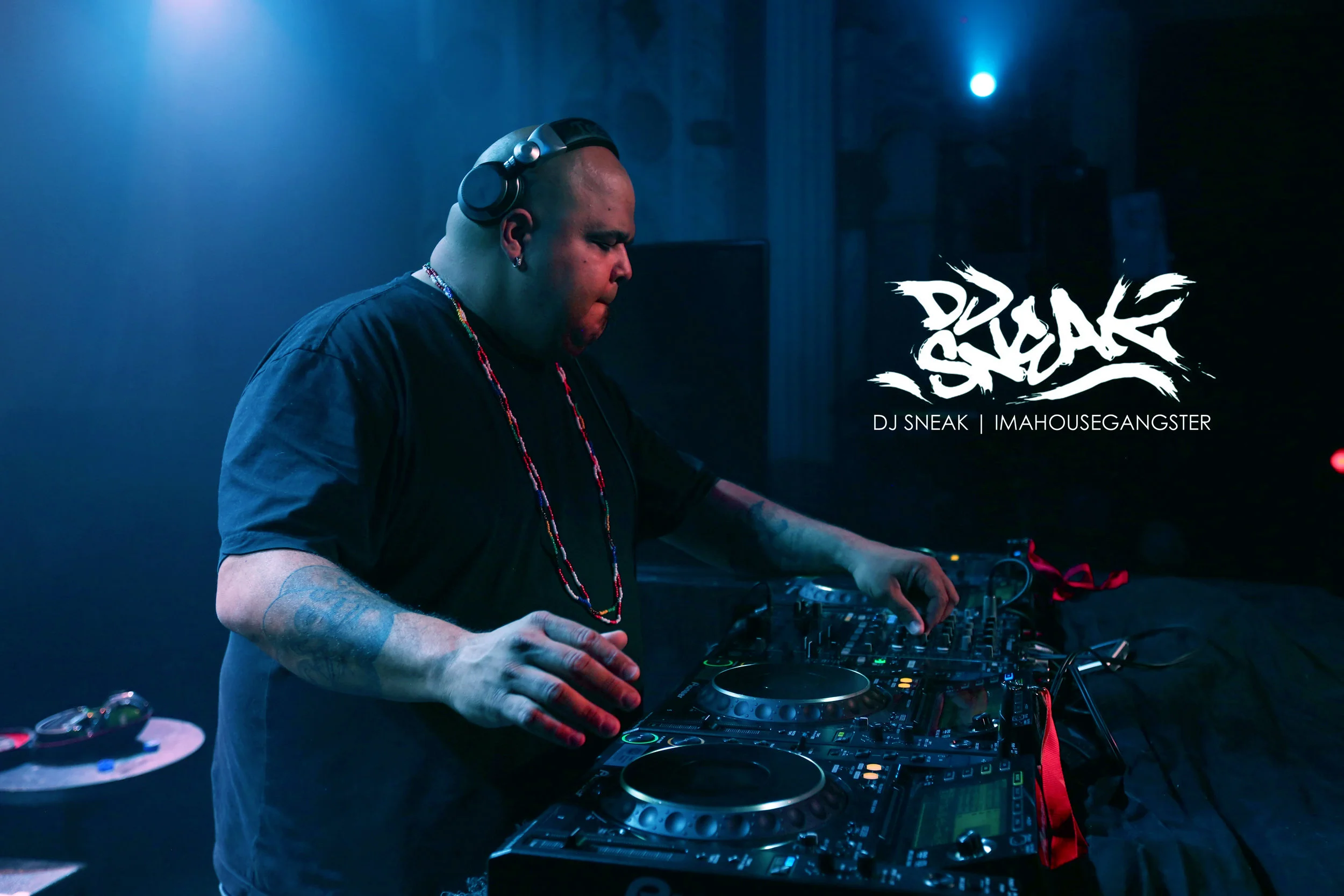   DJ Sneak  