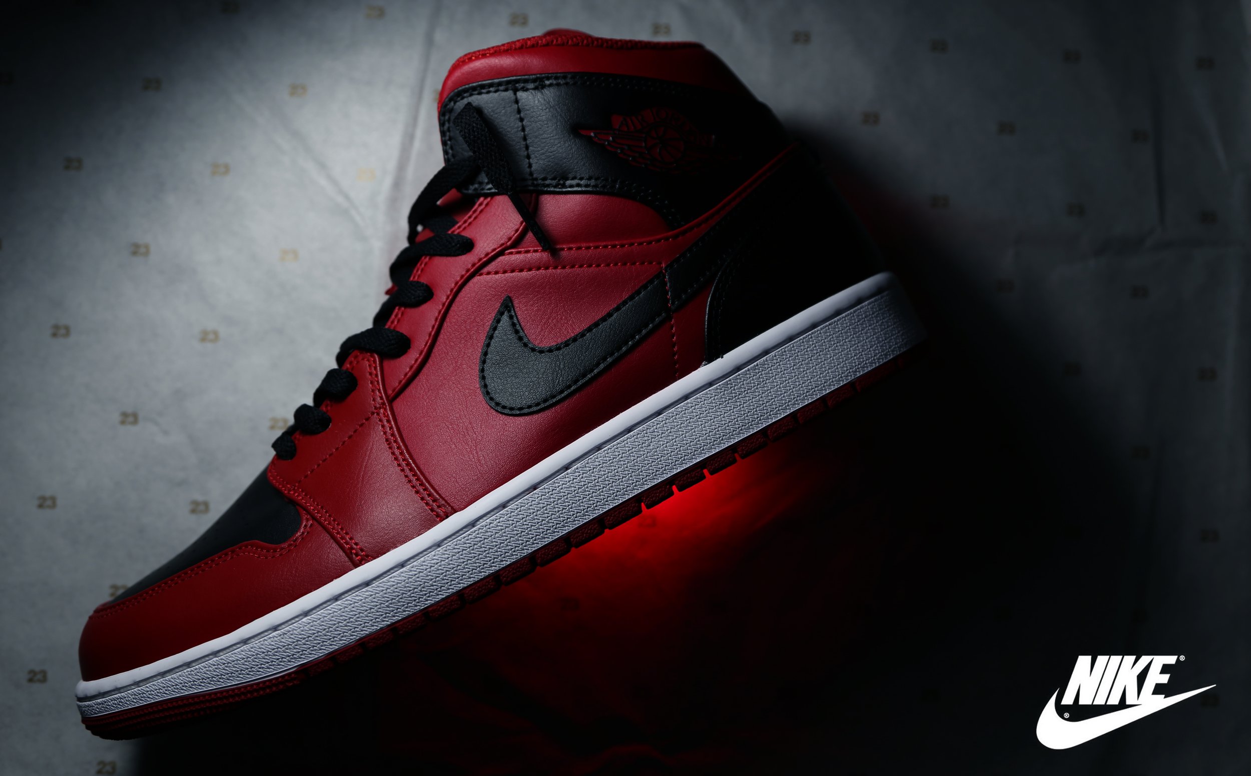 AirJordan1Reverse1.jpg